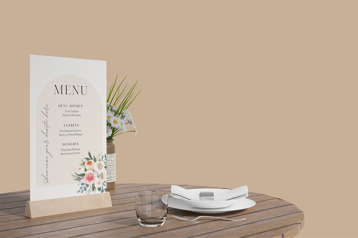 free-table-tent-mockup rendition image