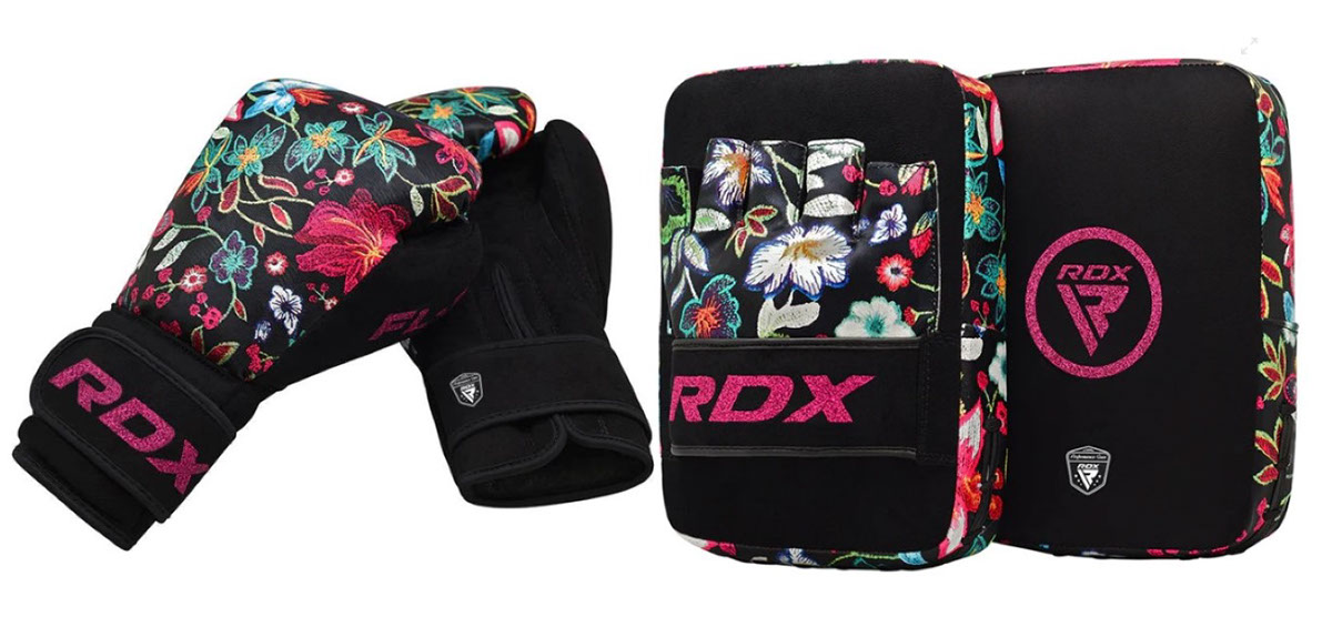 Boxing Gloves and Pads_Your Essential Training Gear rendition image