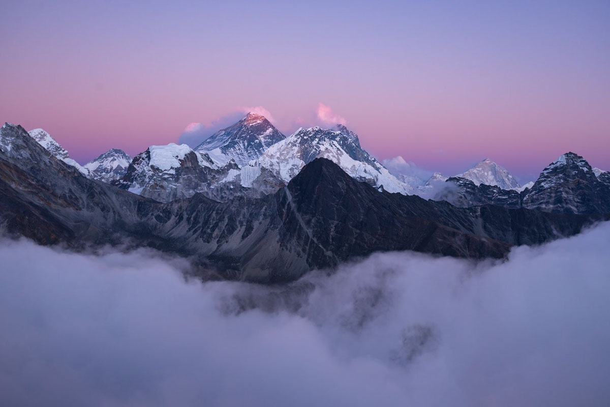 Proyecto Visual El Deshielo del Everest rendition image