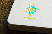 Research Idea Creative Consulting Logo