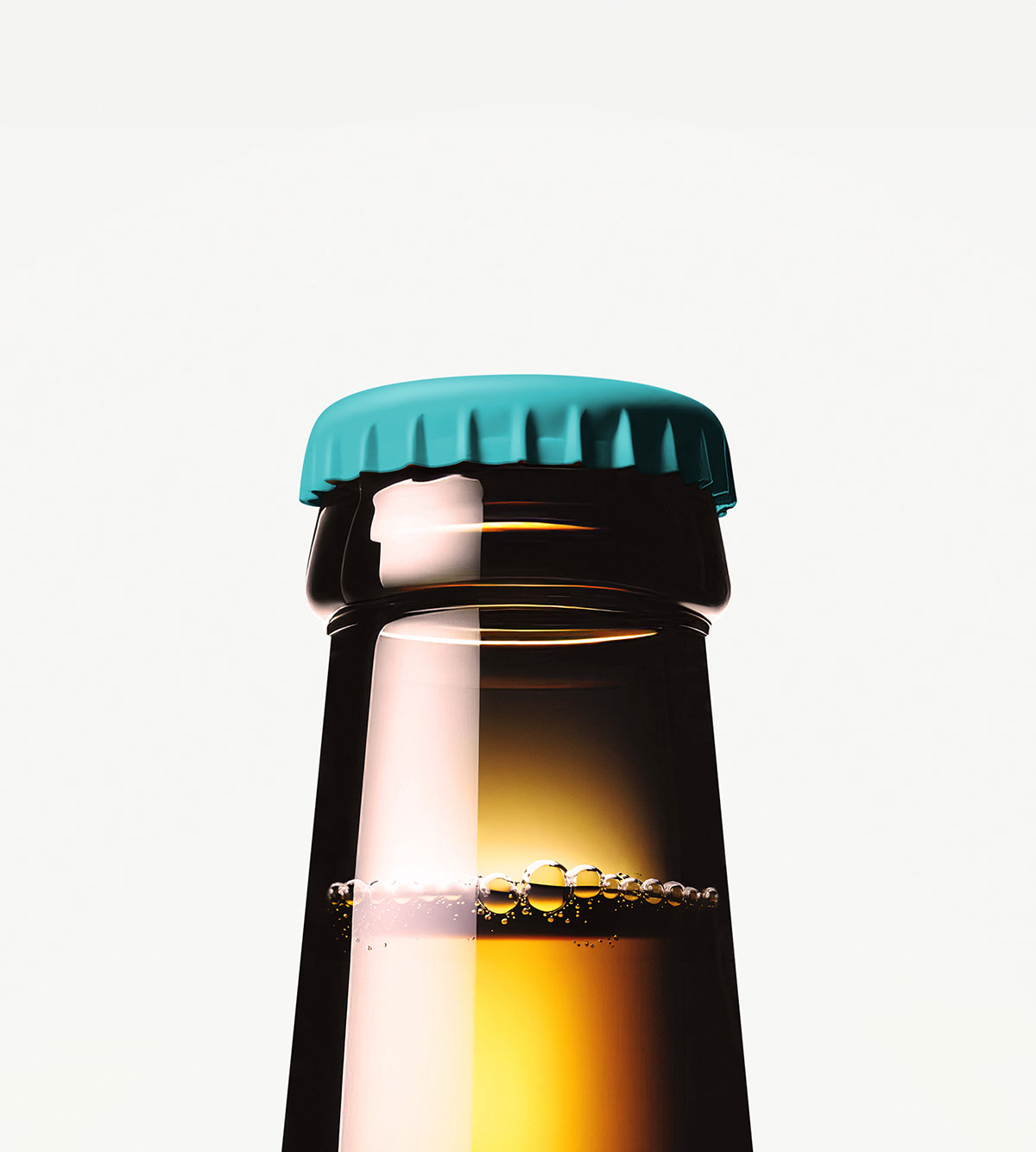 FREE PREMIUM BEER MOCKUP - Bottle rendition image