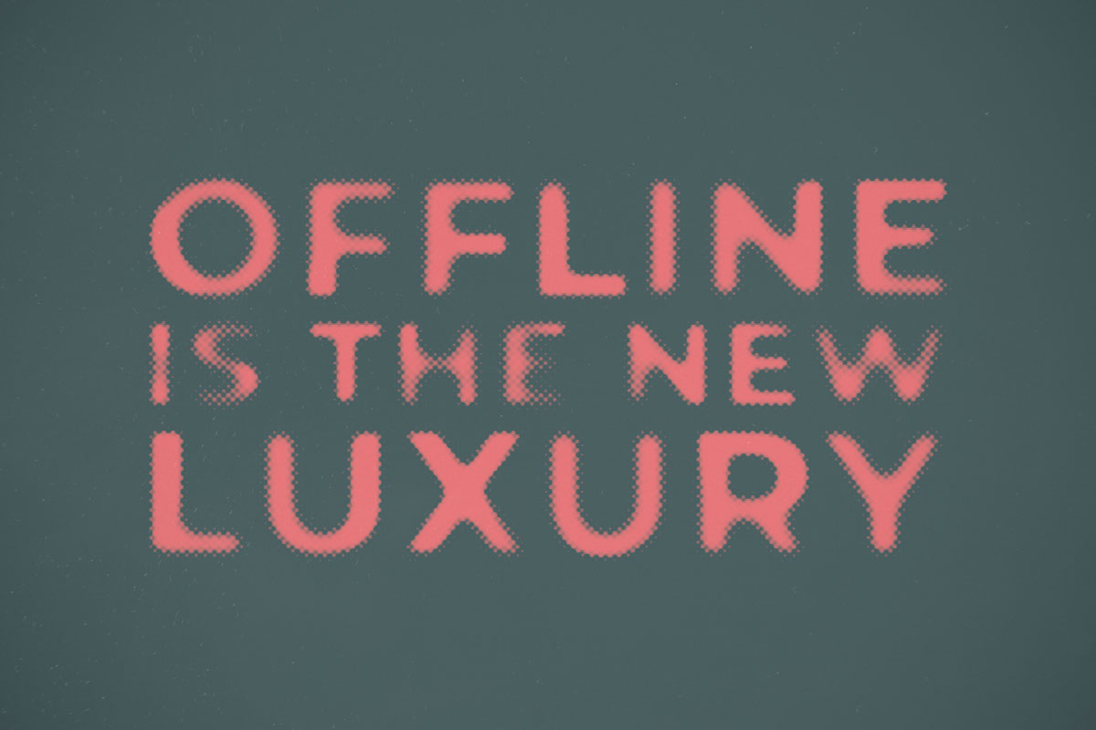 Blurry Halftone Text Effect Template on Behance :: Behance