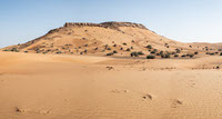Mountain in the desert_Sharjah_UAE