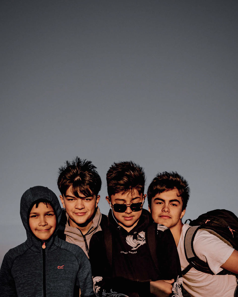 Brothers Edit Photoshop Lightroom